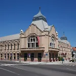 酒店 Erzsebet Kiralyne Szalloda