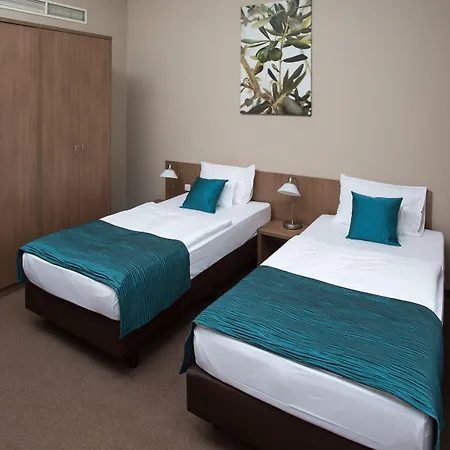 Erzsebet Kiralyne Szalloda Hotel