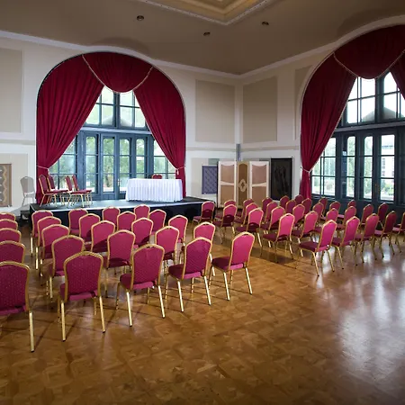 Erzsebet Kiralyne Szalloda Hotel Gödöllő