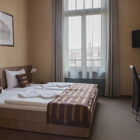 Hotel Erzsebet Kiralyne Szalloda