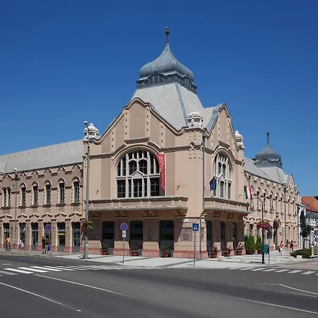 Hotel Erzsebet Kiralyne Szalloda