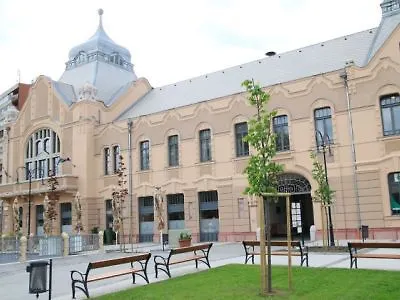 Erzsebet Kiralyne Szalloda Hotel Gödöllő