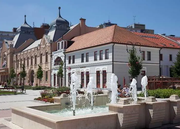 Erzsebet Kiralyne Szalloda 3*