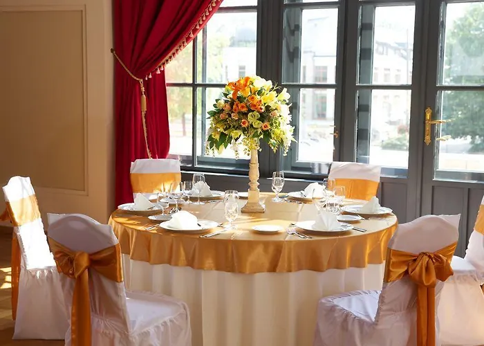 Erzsebet Kiralyne Szalloda Hotell 3*