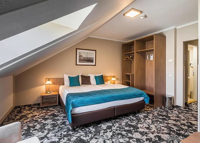Erzsebet Kiralyne Szalloda Hotell Gödöllő