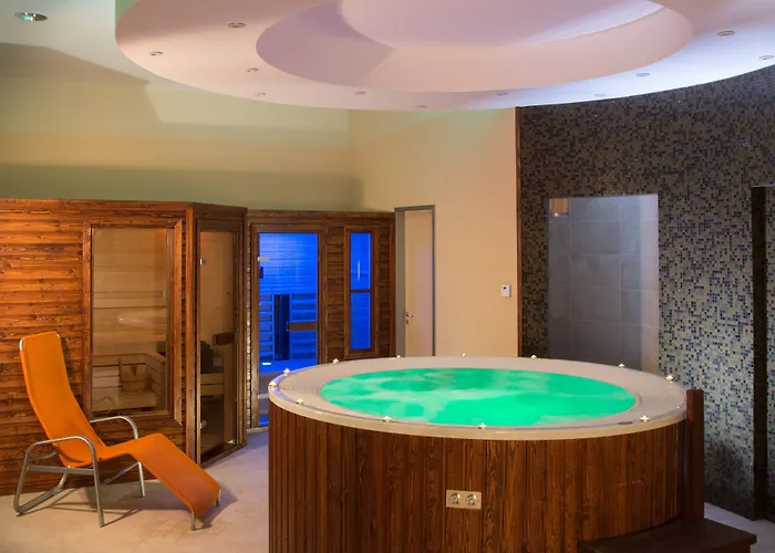 Erzsebet Kiralyne Szalloda Hotel Gödöllő