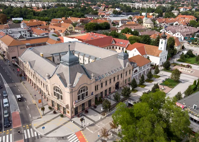 Hotel Erzsebet Kiralyne Szalloda Gödöllő