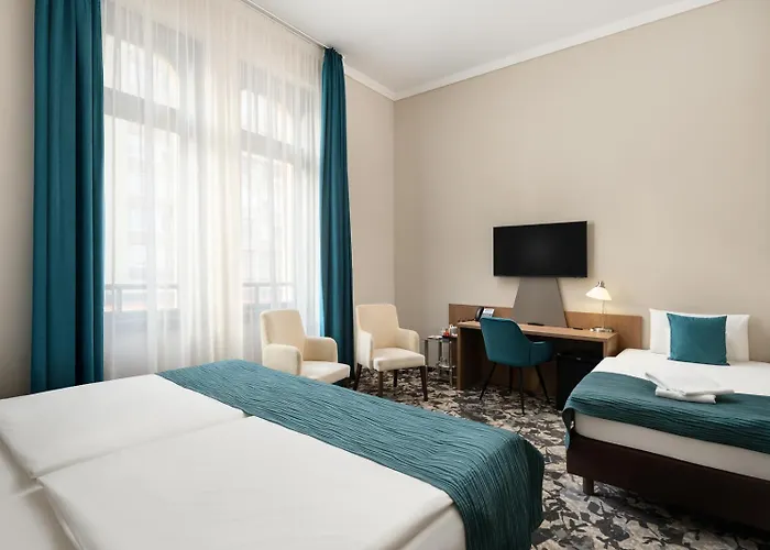 Erzsebet Kiralyne Szalloda Hotel 3*