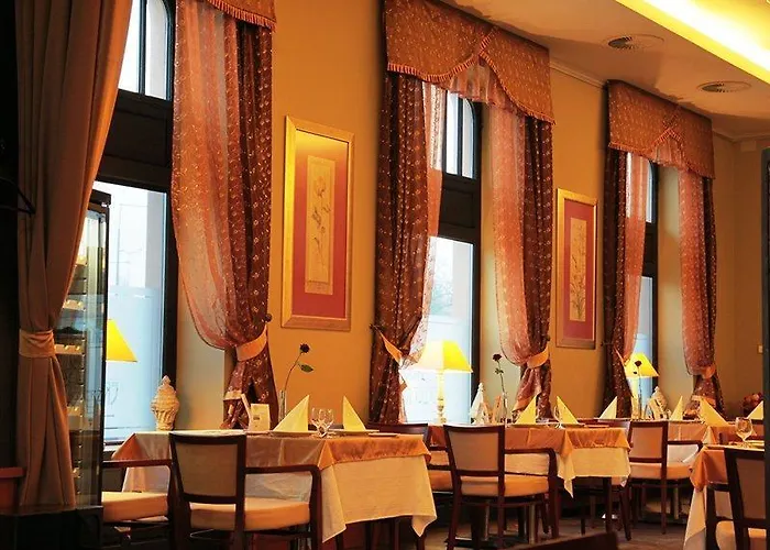 Hotell Erzsebet Kiralyne Szalloda 3*