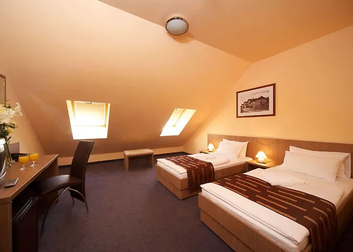 Hotell Erzsebet Kiralyne Szalloda